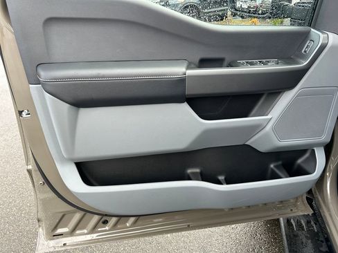 New 2026 Ford F250 XLT w/ Tremor Off-Road Package image 13