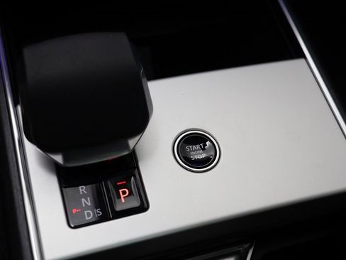 New 2026 Land Rover Range Rover Autobiography image 15