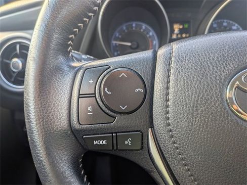 Used 2018 Toyota Corolla iM image 13