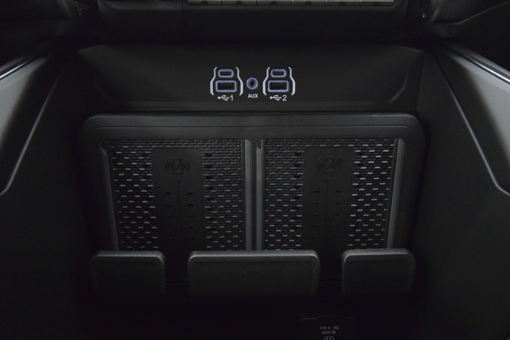 New 2026 RAM 3500 Big Horn AWD/4WD image 23