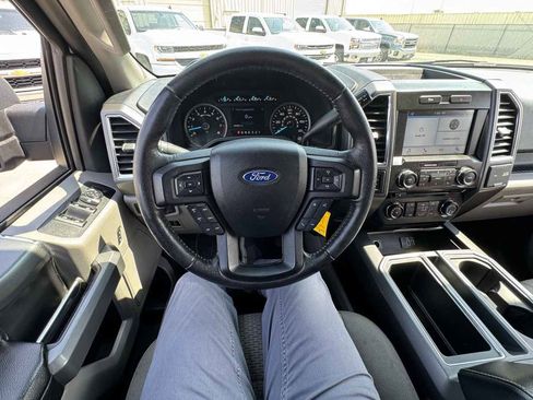 Used 2016 Ford F150 XLT w/ Equipment Group 302A Luxury image 35