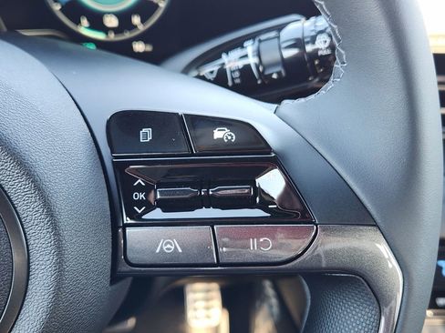 New 2025 Hyundai Elantra SEL FWD image 29