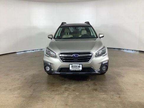 Used 2018 Subaru Outback 2.5i Premium AWD/4WD image 2