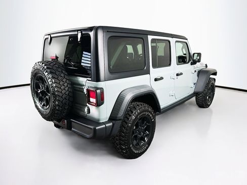 Used 2023 Jeep Wrangler Unlimited w/ Cold Weather Group AWD/4WD image 9