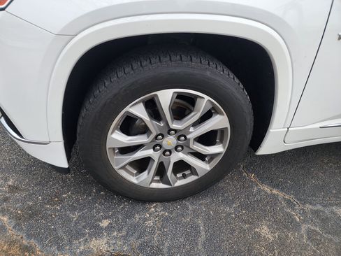 Used 2020 Chevrolet Traverse Premier image 5