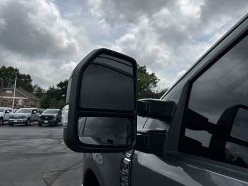 Used 2024 Ford F250 XLT AWD/4WD image 38