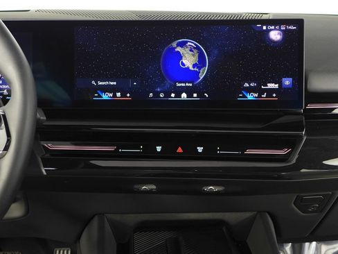 Certified 2024 BMW 530i w/ Premium Package RWD image 26