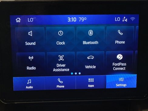 Used 2020 Ford Explorer XLT w/ Equipment Group 202A image 25