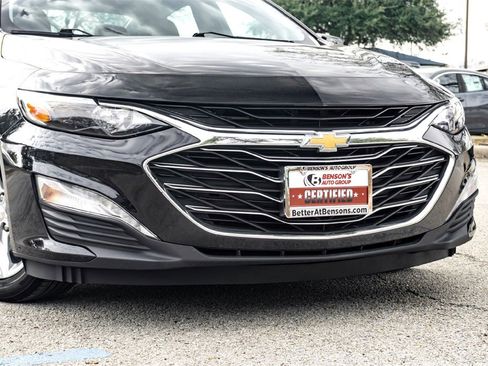 Used 2024 Chevrolet Malibu LT image 3
