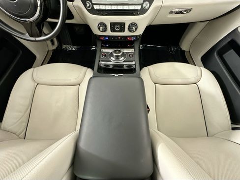 Certified 2016 Rolls-Royce Ghost image 23