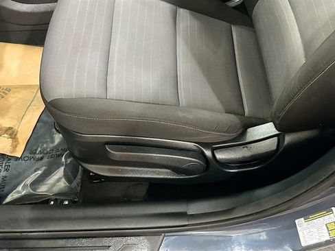 Used 2014 Kia Forte EX image 17