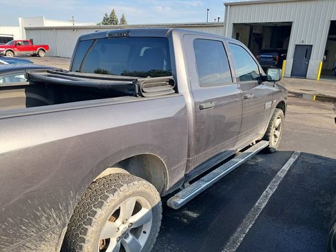 Used 2016 RAM 1500 Express w/ Popular Equipment Group AWD/4WD image 7