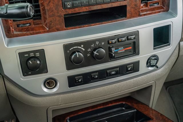 Used 2008 Dodge Ram 3500 Truck Laramie AWD/4WD image 28