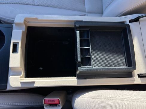 Used 2018 Subaru Outback 2.5i Premium image 18