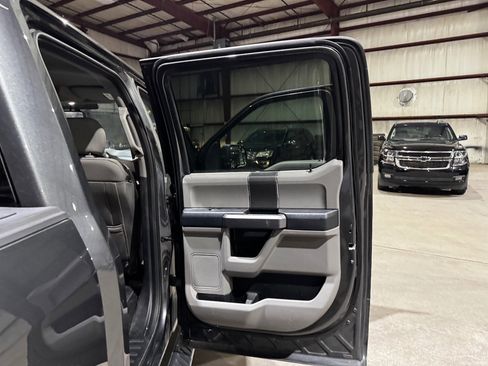 Used 2018 Ford F150 XLT w/ Equipment Group 302A Luxury image 20