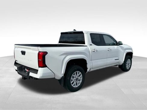 New 2026 Toyota Tacoma SR5 AWD/4WD image 5
