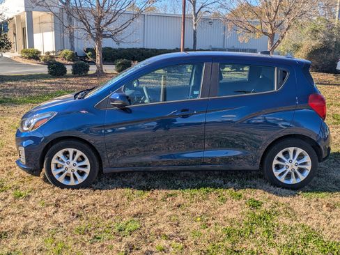 Used 2022 Chevrolet Spark LT image 7
