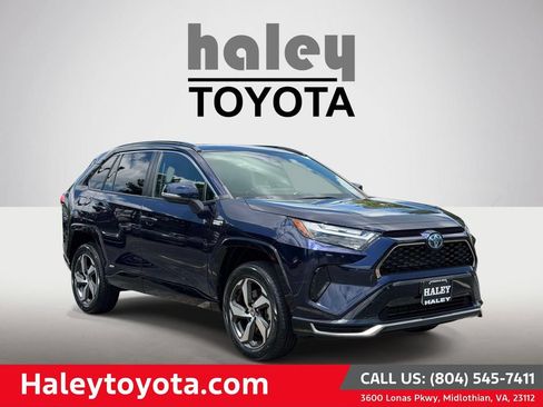 Used 2023 Toyota RAV4 SE w/ Weather & Moonroof Package AWD/4WD image 1