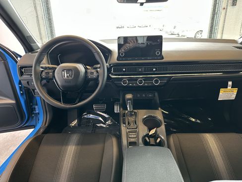 New 2025 Honda Civic Sport image 9
