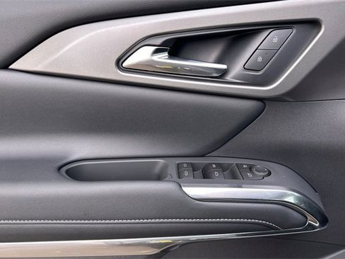 New 2026 Chevrolet Traverse LT image 14