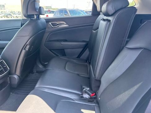 Used 2023 Kia Sportage EX FWD image 35