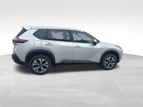 Used 2023 Nissan Rogue SV AWD/4WD image 7