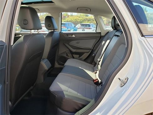 New 2025 Volkswagen Jetta SE image 8