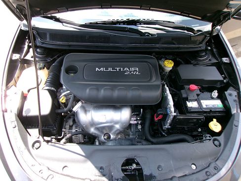 Used 2014 Dodge Dart SXT image 11