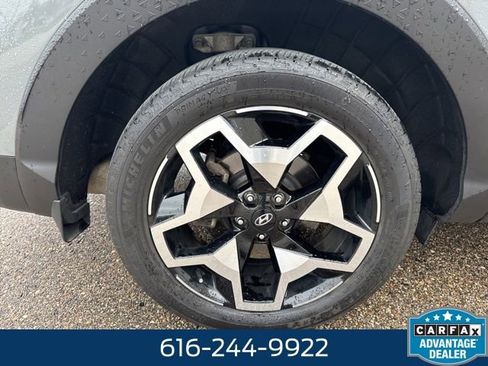 Used 2023 Hyundai Santa Cruz Limited image 10