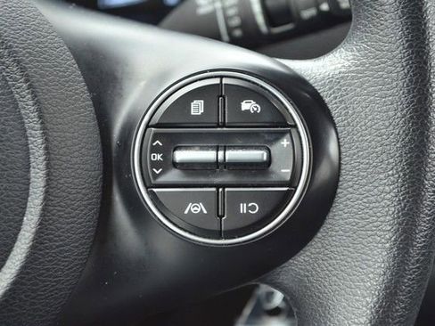 Used 2023 Kia Soul LX w/ LX Technology Package image 21