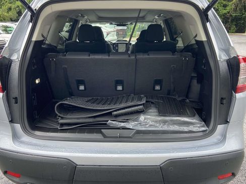 Certified 2025 Subaru Ascent Bronze Edition w/ Popular Package #2 AWD/4WD image 10