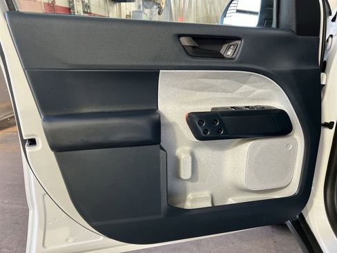 Used 2024 Ford Maverick XLT image 14