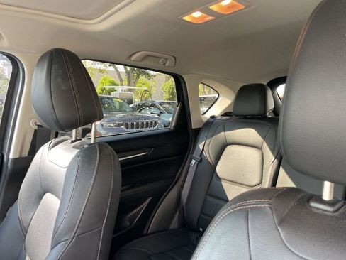 Used 2022 MAZDA CX-5 AWD 2.5 S w/ Premium Package image 12