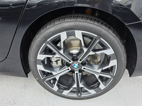 New 2026 BMW 330i Sedan w/ Convenience Package RWD image 6