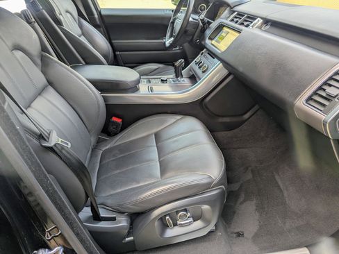 Used 2017 Land Rover Range Rover Sport HSE AWD/4WD image 6