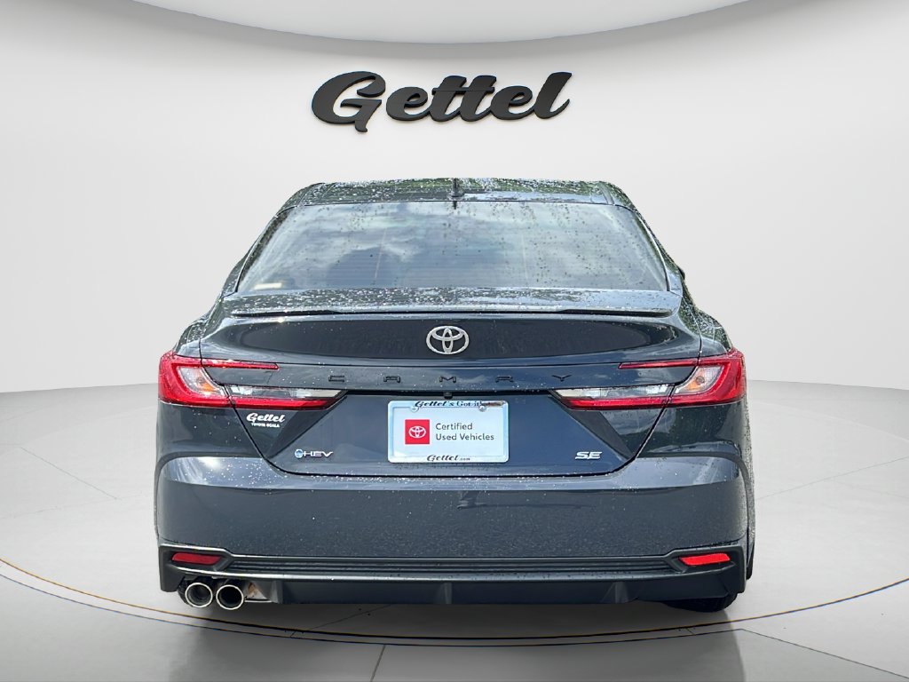 Used 2025 Toyota Camry SE FWD image 6