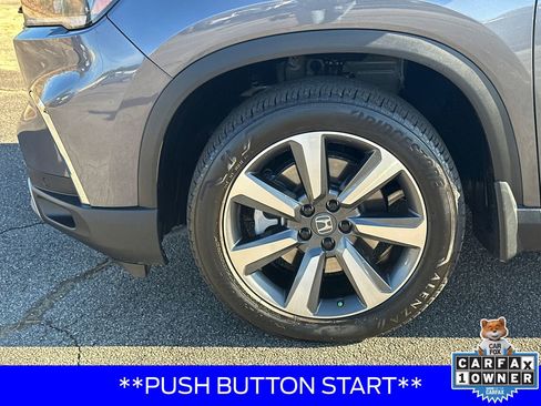 Used 2025 Honda Pilot Elite image 11