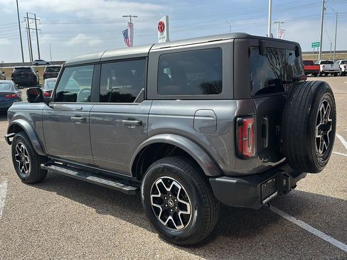 Used 2022 Ford Bronco Outer Banks image 5