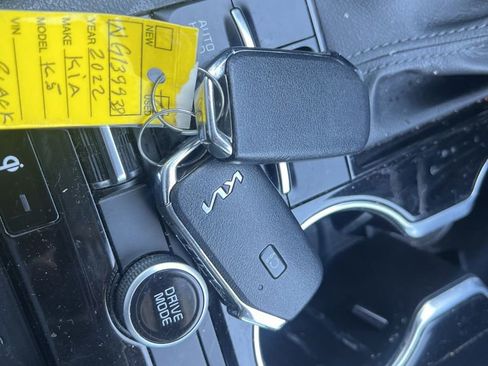 Used 2022 Kia K5 EX FWD image 17