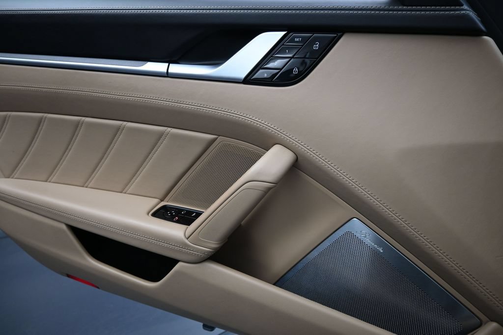 Certified 2021 Porsche 911 Turbo AWD/4WD image 21