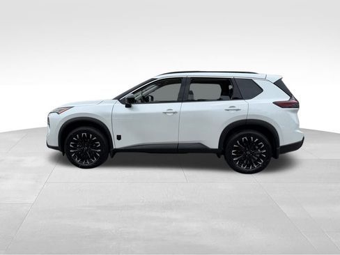 New 2026 Nissan Rogue SV image 4