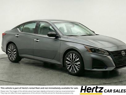 Used 2025 Nissan Altima 2.5 SV