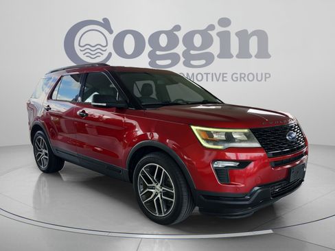 Used 2018 Ford Explorer Sport w/ Ford Safe & Smart Package AWD/4WD image 7