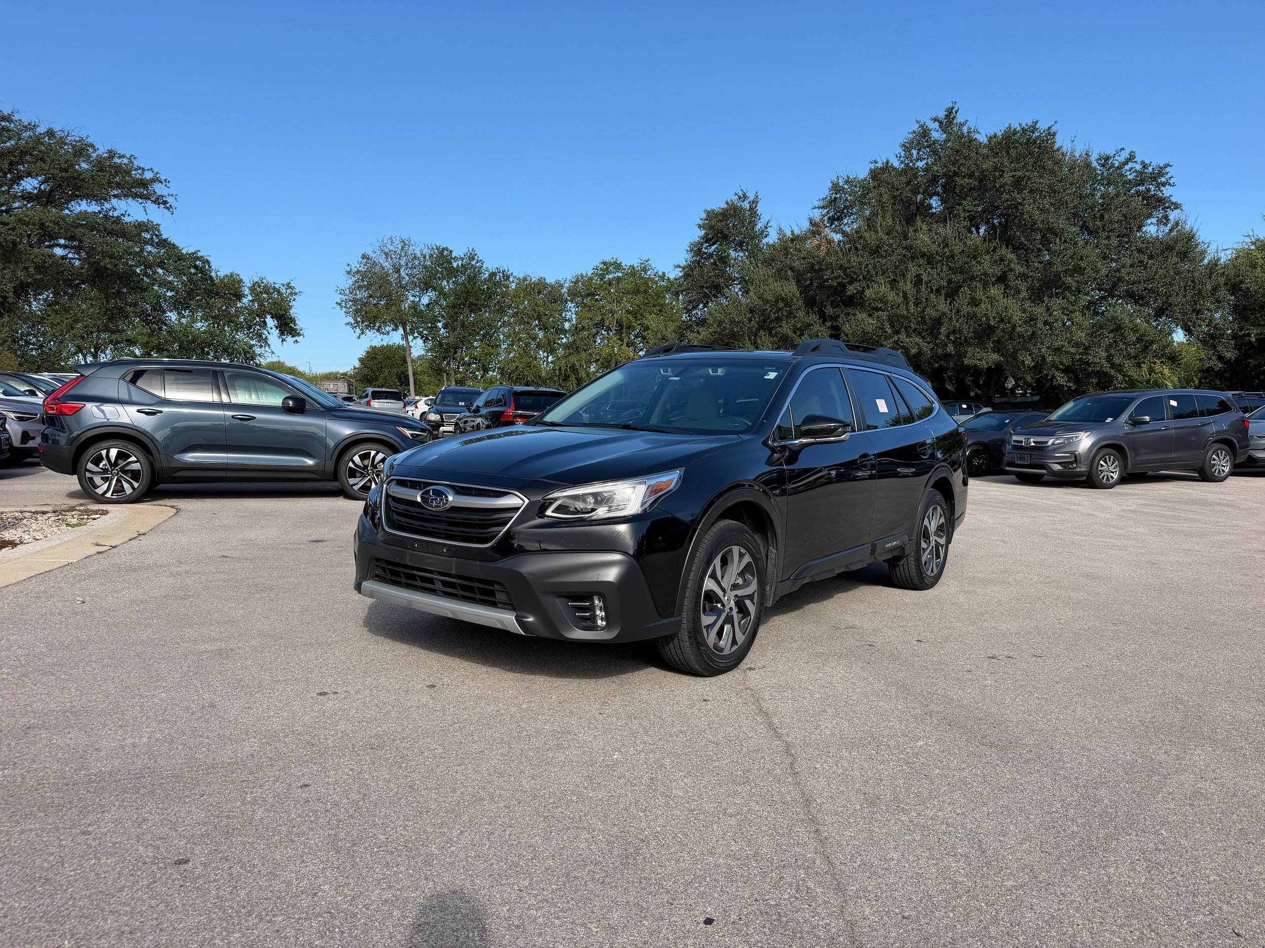Used 2021 Subaru Outback Limited w/ Popular Package #2 AWD/4WD image 2