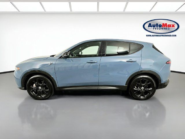Used 2024 Dodge Hornet R/T Plus w/ R/T Blacktop Package AWD/4WD image 9