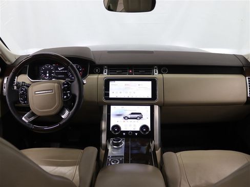 Used 2020 Land Rover Range Rover HSE image 20
