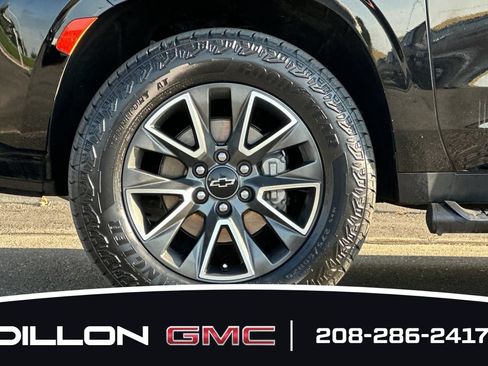 Used 2024 Chevrolet Tahoe Z71 w/ Z71 Off-Road Package AWD/4WD image 30