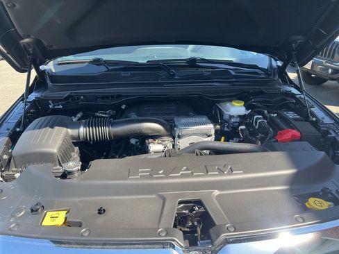 New 2026 RAM 1500 Big Horn AWD/4WD image 13