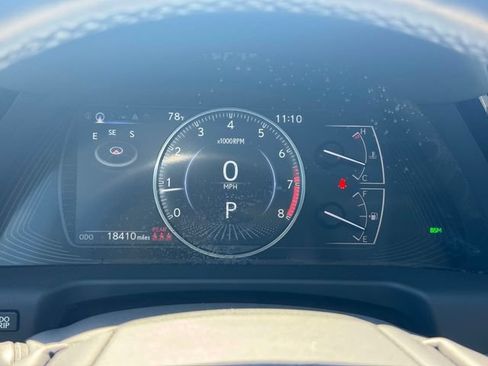Certified 2024 Lexus ES 350 w/ Premium Package FWD image 31