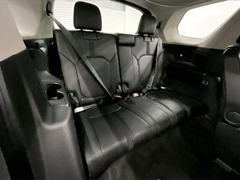 Used 2023 Honda Pilot EX-L image 27